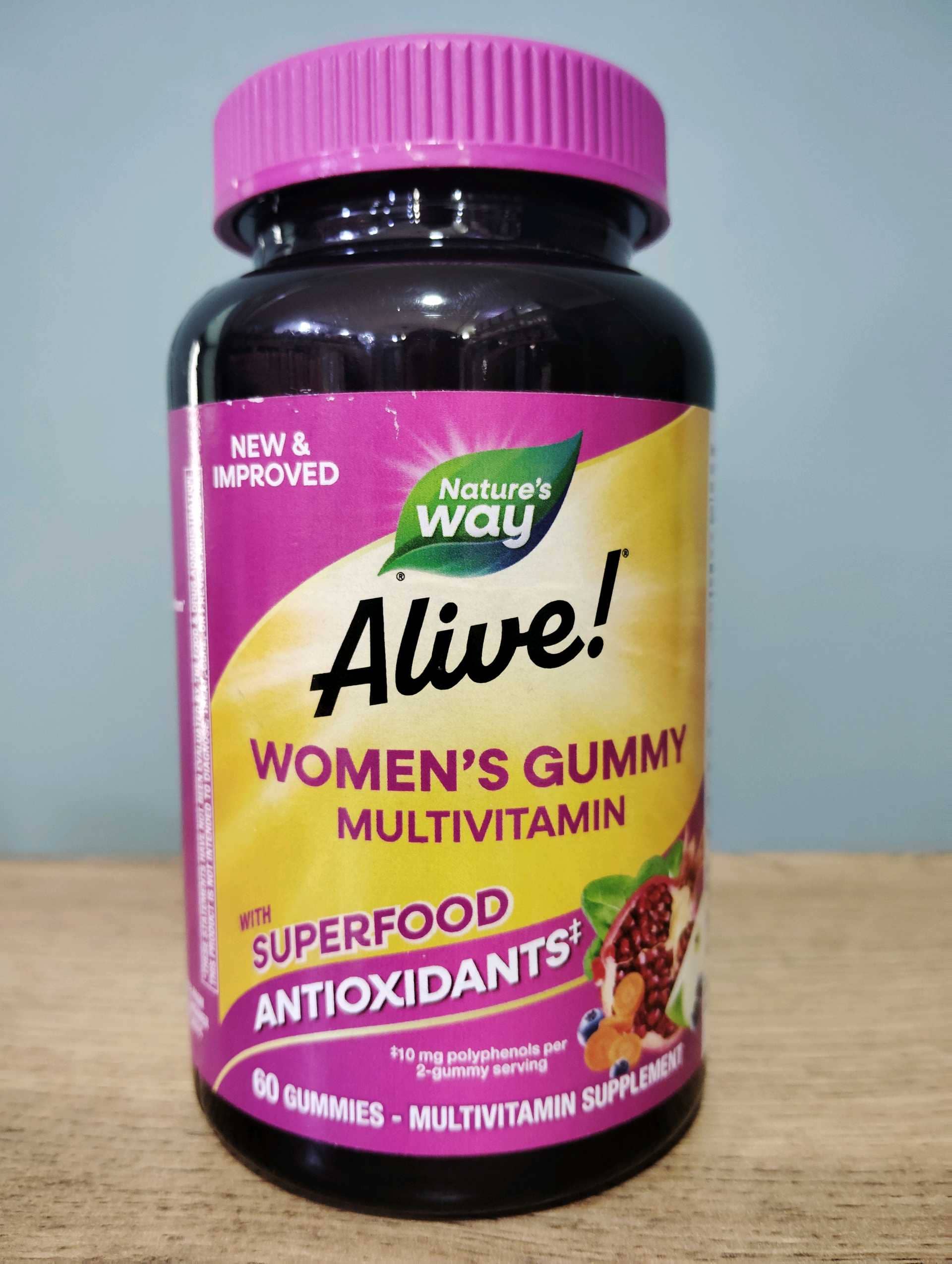 Alive Womens Gummy 1